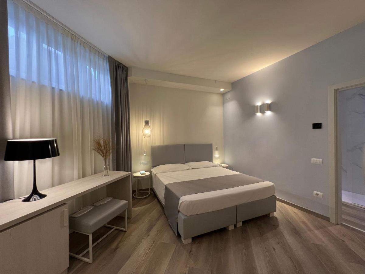 Rex Hotel 4*